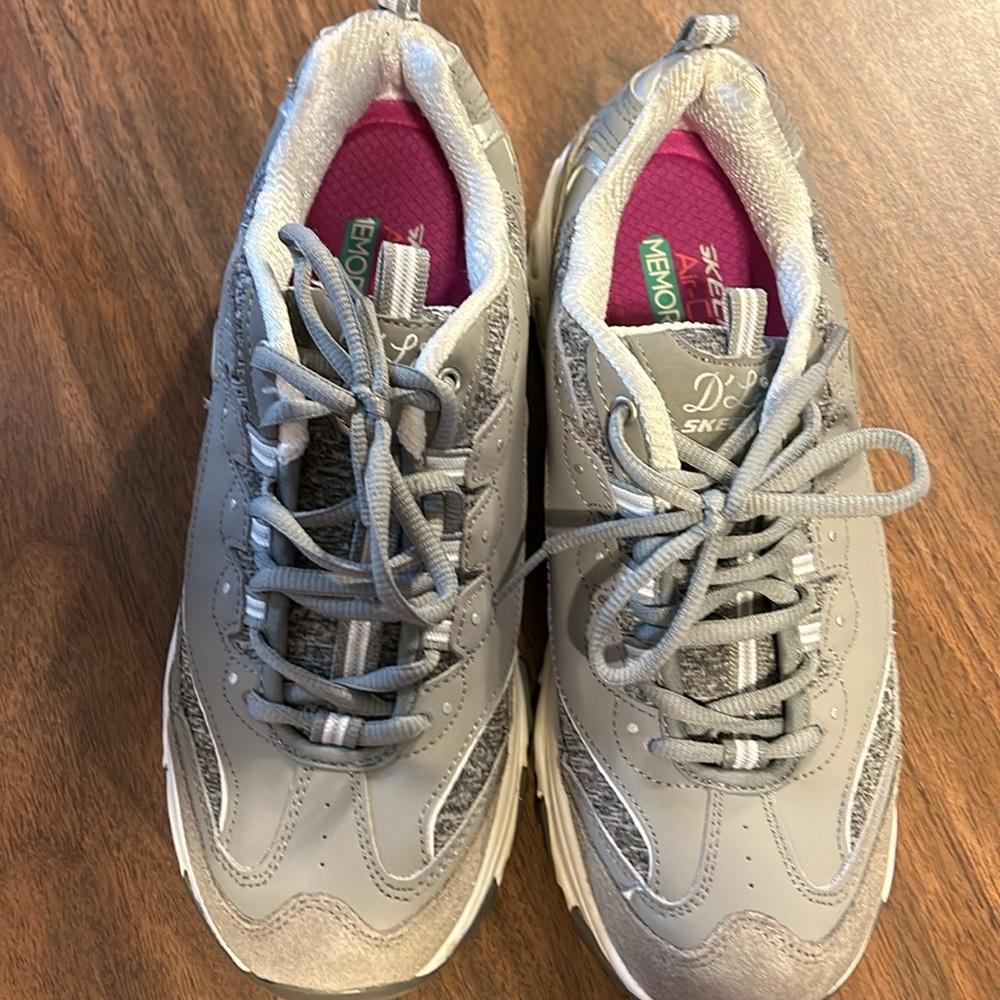 Sketchers Sz. 9